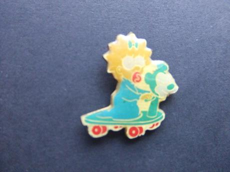 The Simpsons animatie serie Lisa op skateboard